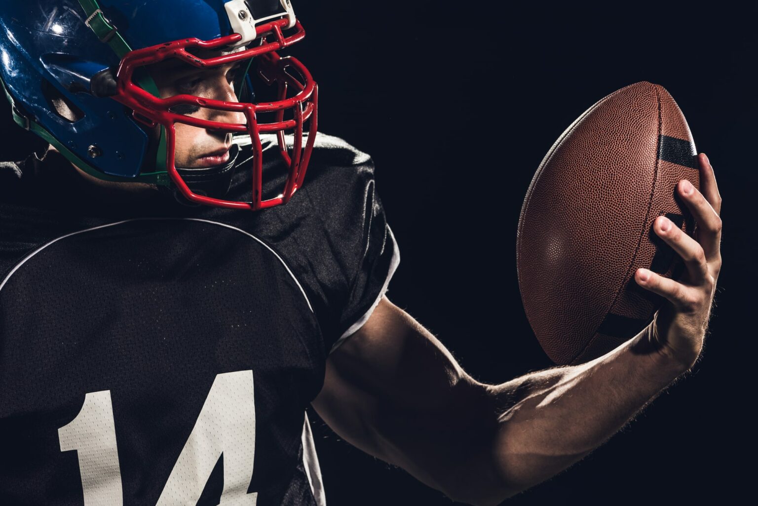 3 Lessons Football Can Teach Us About LASIK - Missouri Eye Institute